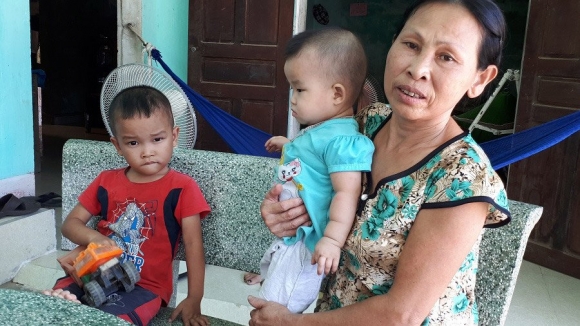{title} Bắt cả trẻ đang bú đóng tiền xây dựng nông thôn mới