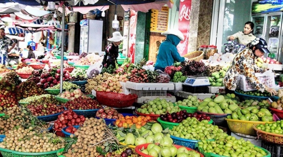 Doanh nghiệp Việt xuất khẩu trái cây giùm “xứ người”?