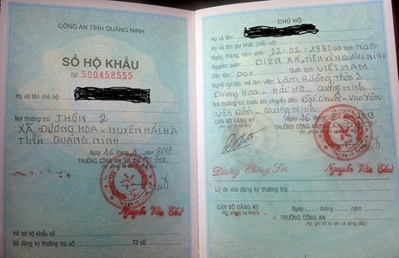 Mỗi cuốn sổ hộ khẩu của dân nghèo Quảng Ninh bị Trưởng CA Xã bắt nộp thuế 12 triệu!