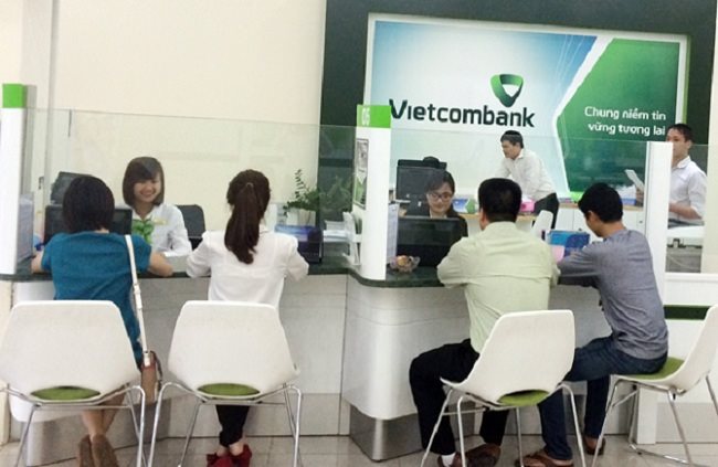 Khách hàng tố gửi 100 triệu tại Vietcombank, sau 1 năm chỉ còn 10 triệu