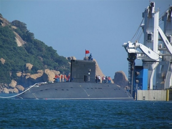 Cho Trung Quốc thuê cảng Cam Ranh là bịa đặt ác ý