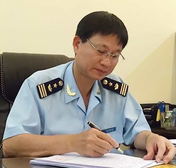Yêu cầu dân trung thực, cớ sao ông Phạm Quốc Hùng, Cục trưởng Hải quan gian dối lại được bao che, dung túng?