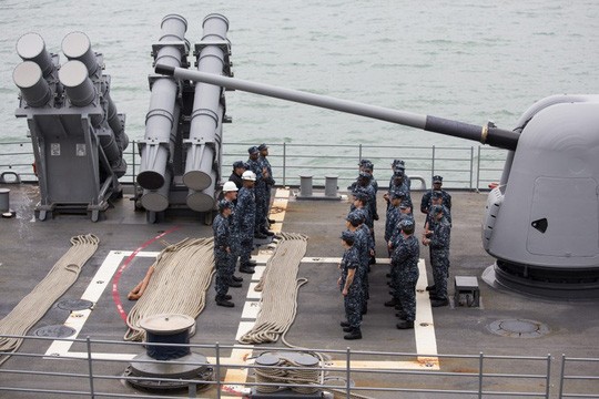 Sau tuyên bố bảo vệ Biển Đông, Trump lập tức điều chiến hạm thẳng tiến biển Đài Loan, thách thức Trung Quốc