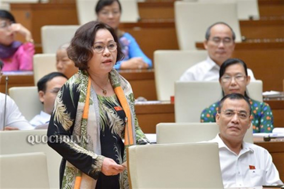 Đại biểu Ngô Thị Minh: Chính phủ có kỷ luật Bộ trưởng bộ GDĐT và bộ GTVT?